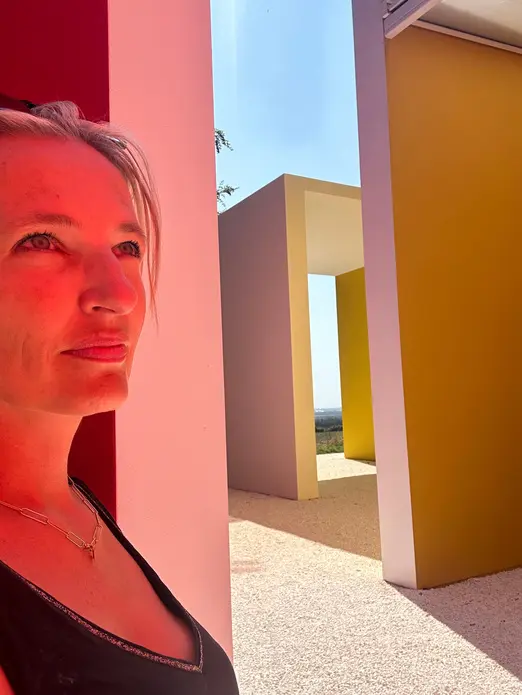 Elise among colourful architectural forms
